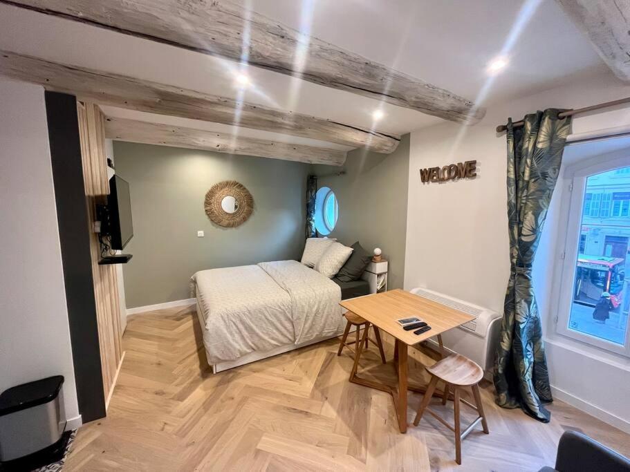 Ferienwohnung Cocon Cosy Au Coeur Du Vieux Port Marseilles Exterior foto